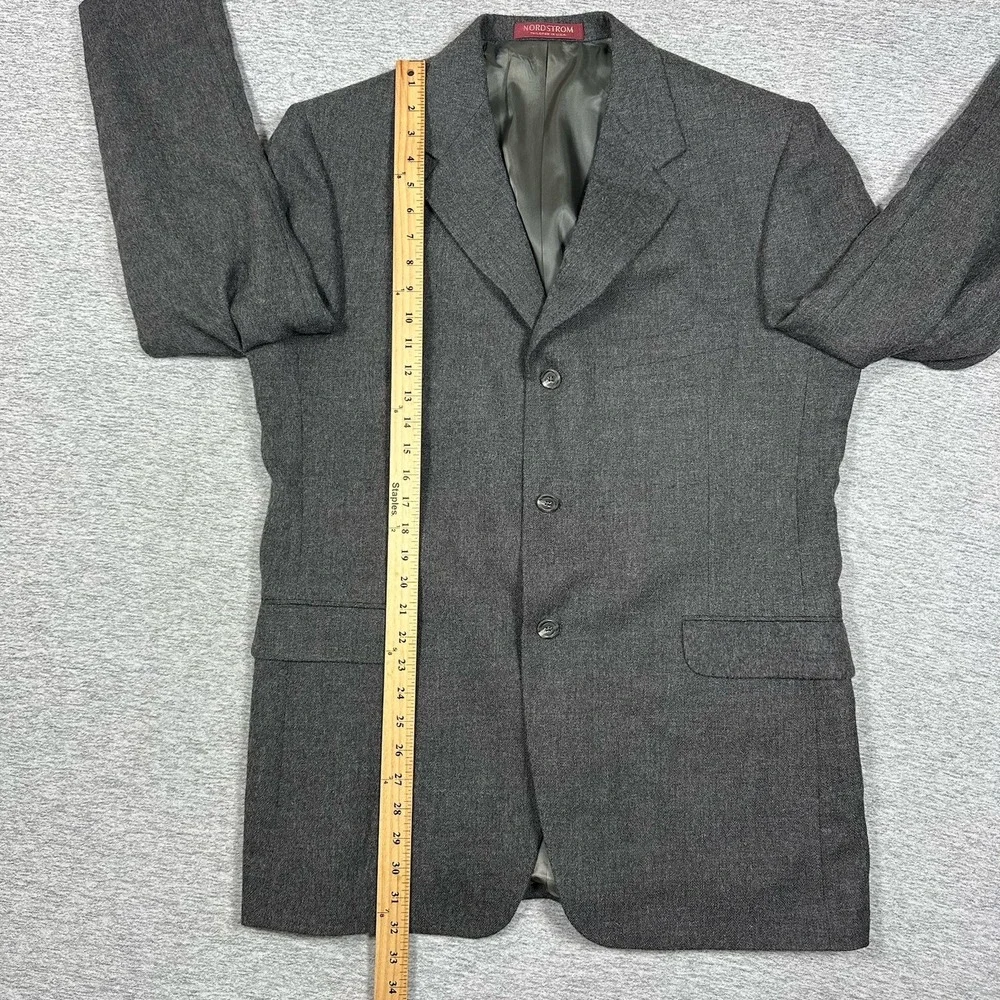 Nordstrom item loro